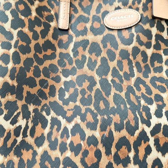Coach Leopard Pattern Tote Bag - Picture 8 of 16